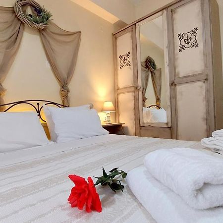 Lourantos Studios & Apartments Vathy  Bagian luar foto