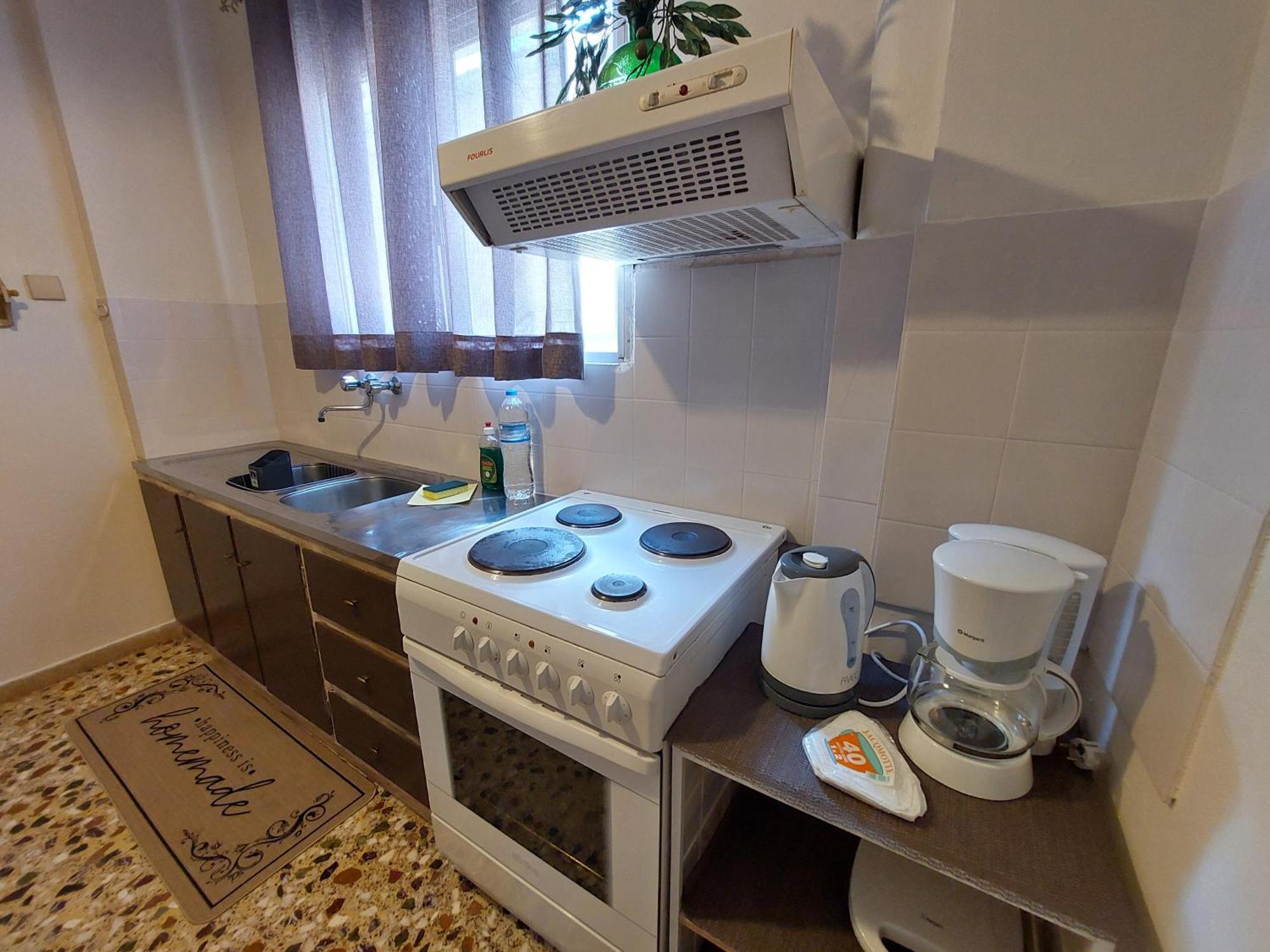 Lourantos Studios & Apartments Vathy  Bagian luar foto